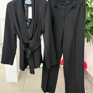 Set coordinato Giacca Blazer e Pantaloni a palazzo