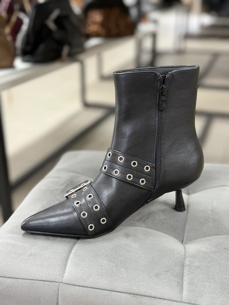 Stivaletti in ecopelle con fibbie tacco 3cm - immagine 4