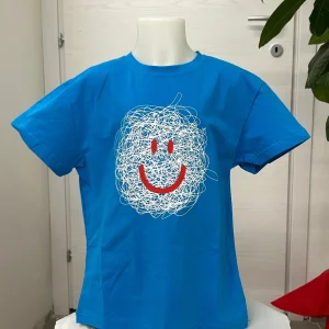 T-shirt con fantasia