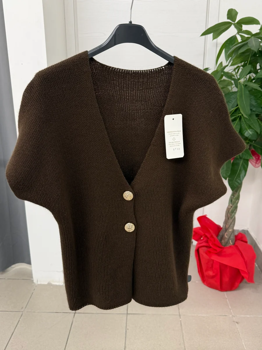 Gilet tinta unita a maniche corte con bottoni - immagine 3