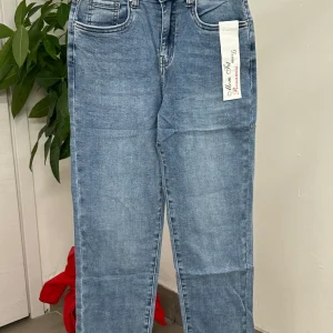 Jeans mom fit lavaggio chiaro