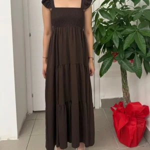 Abito lungo con spalline volant