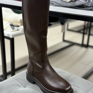 Stivali in ecopelle alti tacco 3cm