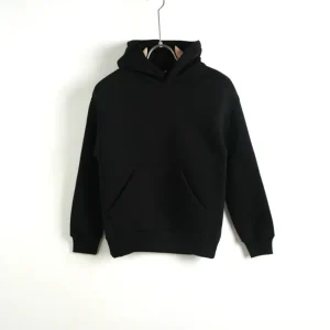 Felpa nera con cappuccio e tasca frontale - FELPATO 10-16 anni