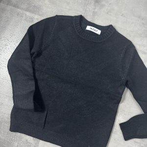 Maglioncino nero in maglia a girocollo 4-12 anni