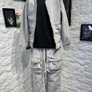 Completo grigio a costine con giacca zip e cargo - OVERSIZE - FELPATO 10-16 anni