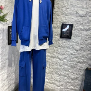 Completo blu con felpa zip e pantalone cargo - GARZATO 10-16 anni