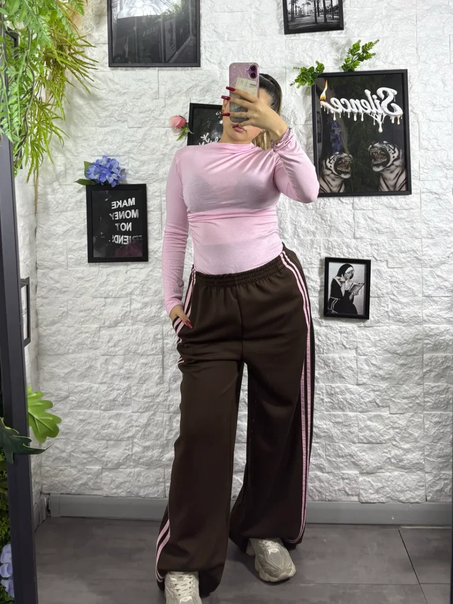 Pantalone a palazzo in tuta con riga laterale a contrasto