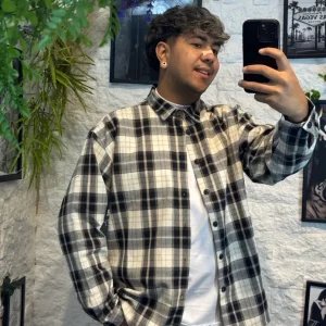 Camicia a quadri panna e nera con bottoni - OVERSIZE