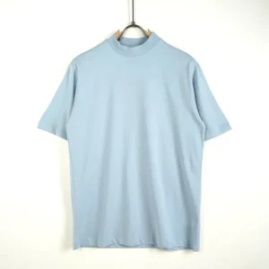 T-shirt celeste in tinta unita con mezzo collo alto